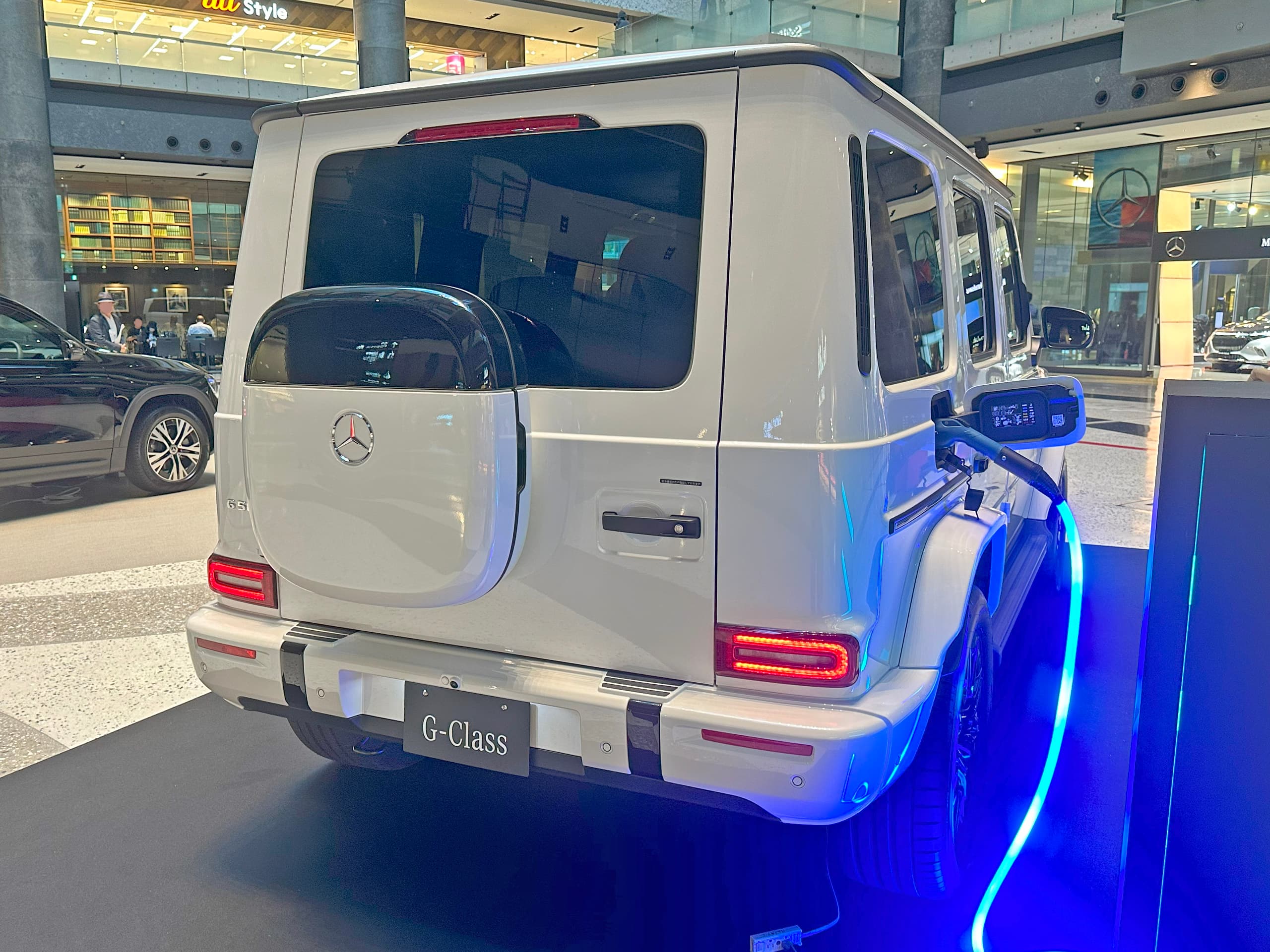 메르세데스벤츠코리아(주) Mercedes-Benz G 580 with EQ Technology